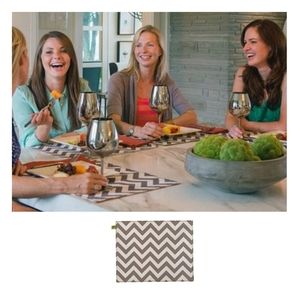 NEW Messy Marvin | French Gray Messy Mats Reversible Place Mat, Set of 5